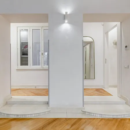 Bdc - The Platinum 2-bdr @spanish Steps דירה רומא