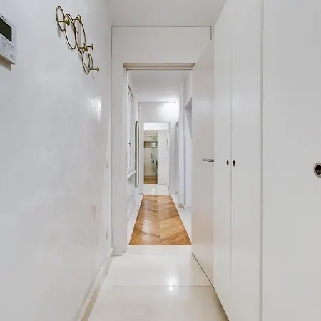 Bdc - The Platinum 2-bdr @spanish Steps Apartment Rom