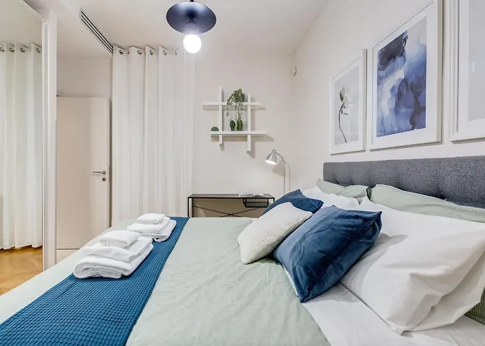 Bdc - The Platinum 2-bdr @spanish Steps Apartman