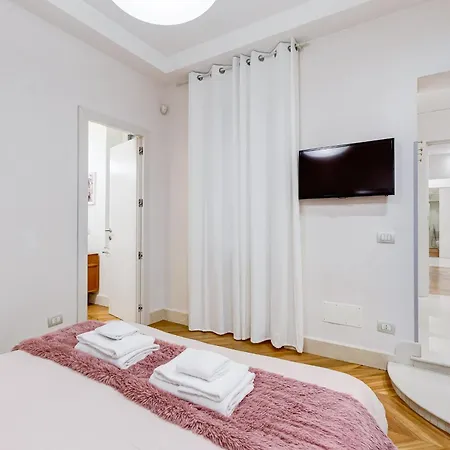 Bdc - The Platinum 2-bdr @spanish Steps Apartment Rome