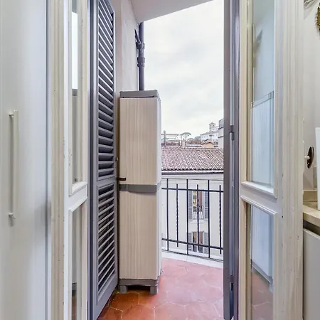 Bdc - The Platinum 2-bdr @spanish Steps Rome